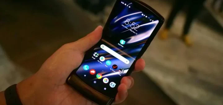 Motorola Moto Razr 2022