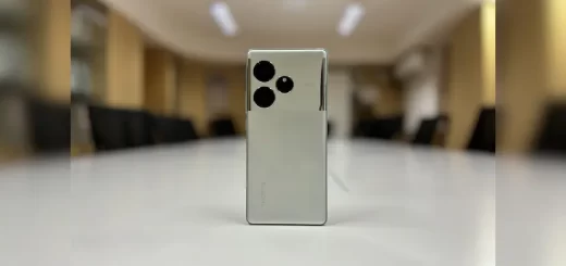 Realme GT 6